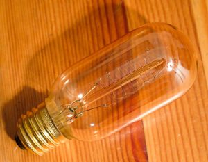 Edison Glühlampe 40W.